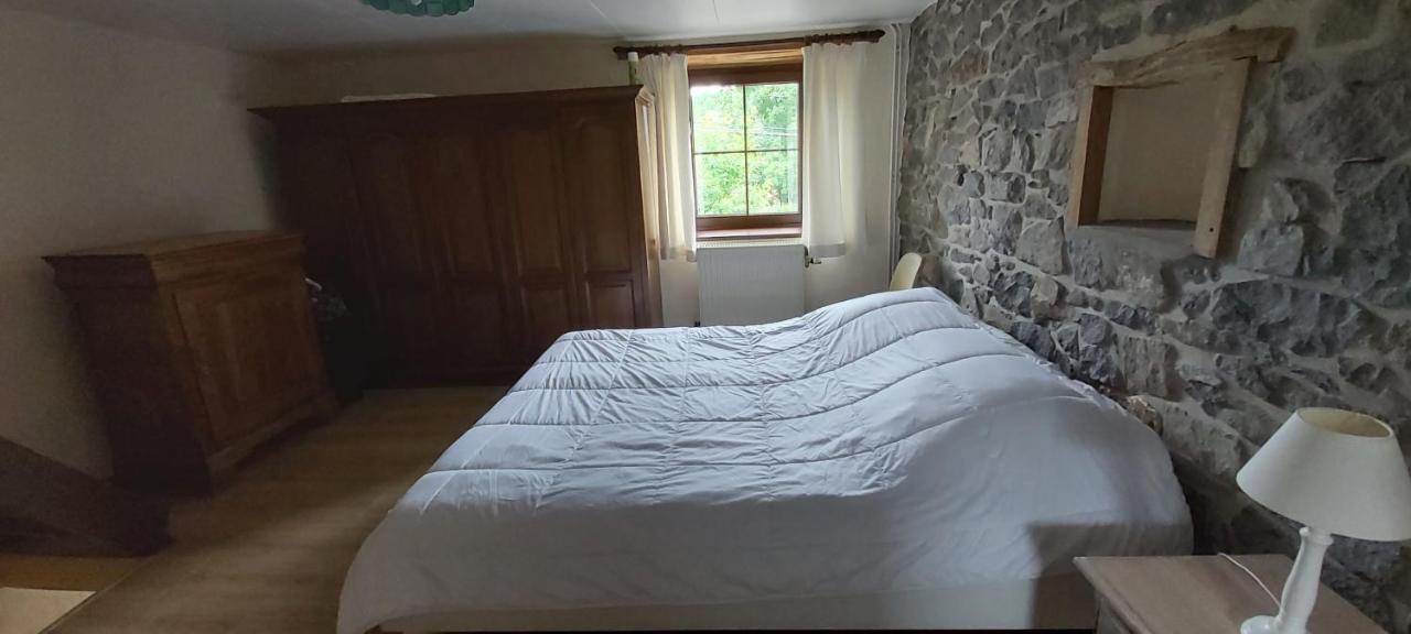 Au Quatre Chemins Hotel Sprimont Buitenkant foto